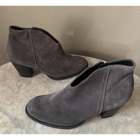 Paul Green NEW US 7, UK 4.5, Women’s Dark Grey Suede Delgado Stacked Heel - Picture 15 of 16